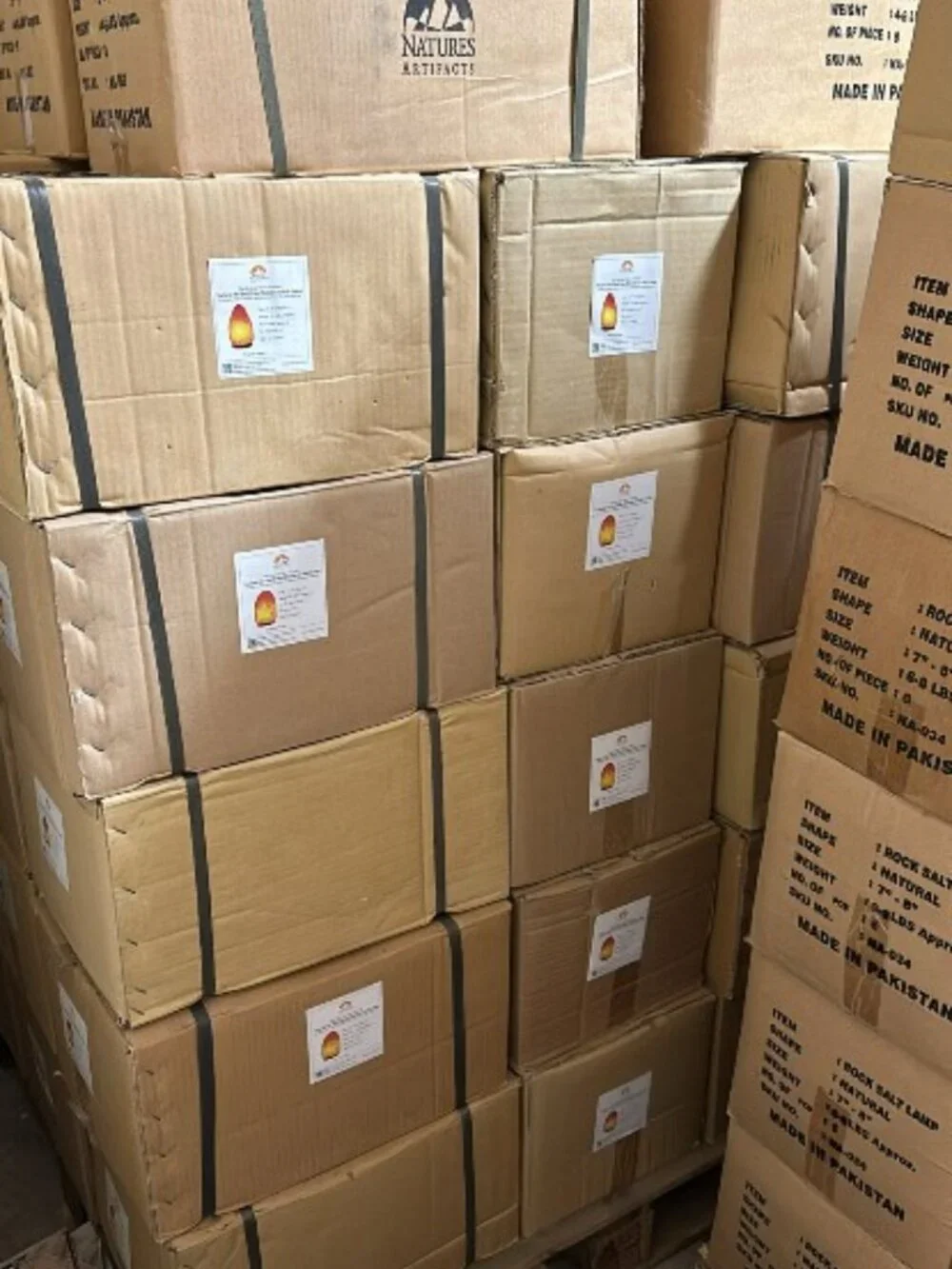 Himalaya Pink Salt Lamp Pallet size of 500 units with 83.3 boxes